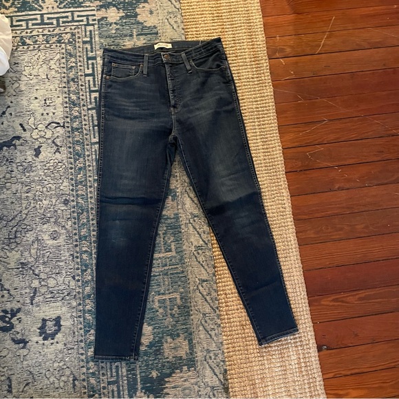 Madewell 10” High Rise Skinny Jeans in Hayes Wash - Picture 5 of 7